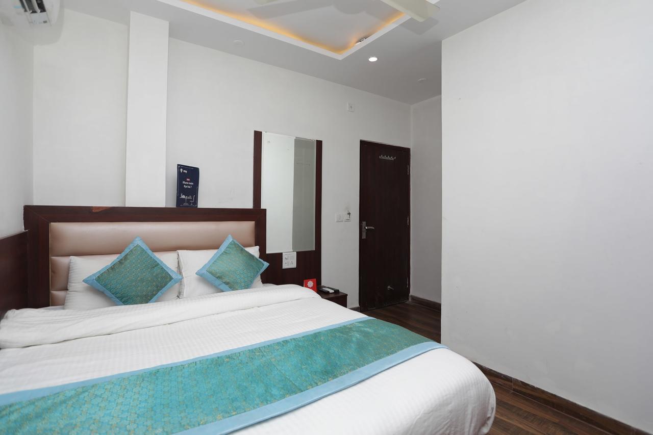 Hotel Corner Point 新德里 外观 照片
