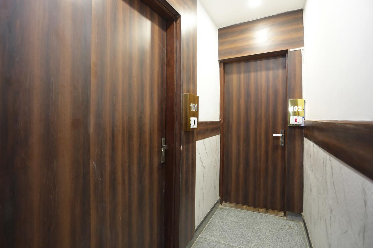 Hotel Corner Point 新德里 外观 照片